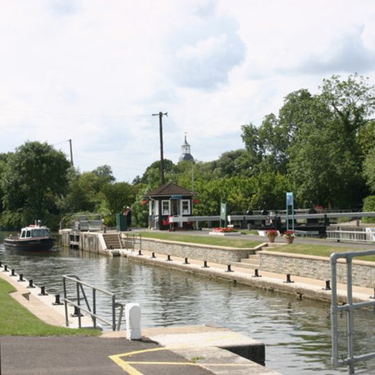 Sunbury Lock