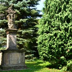 Sloup se sousoším Nejsvětější Trojice