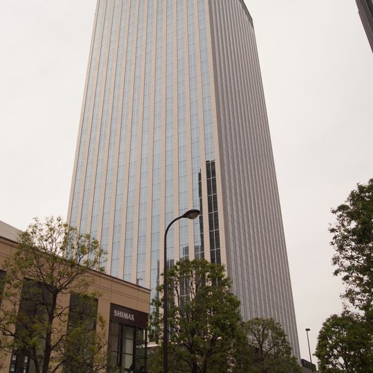 Shinjuku Front Square