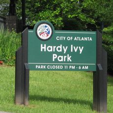 Hardy Ivy Park