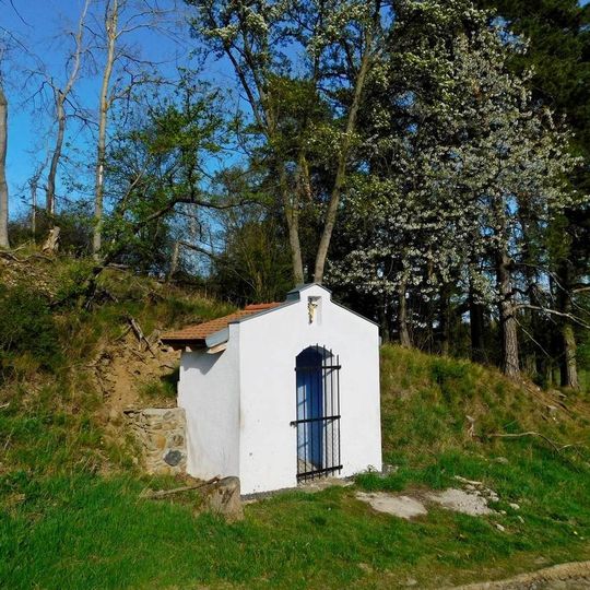 Kaplička svatého Josefa při cestě z Polomi do Skoků