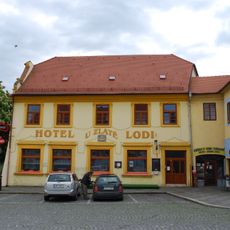 Náměstí Míru 251