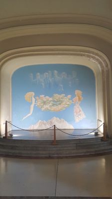 Interior 0