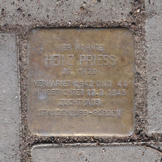 Stolperstein dedicated to Heinz Priess