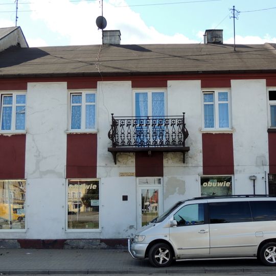 Ozorków, pl. Jana Pawła II 19