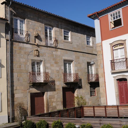 Edifícios , na Rua de Santo António das Travessas, 34 a 40