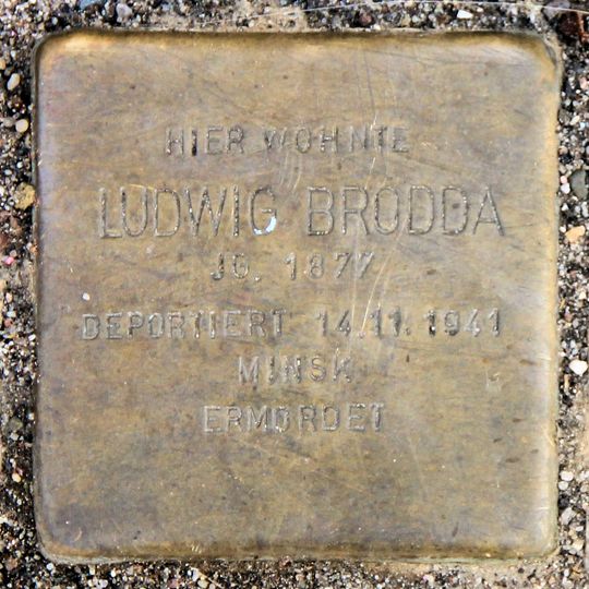 Stolperstein dedicated to Ludwig Brodda