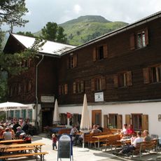 Gepatschhaus und Kapelle Maria Schnee mit angebautem Schlafhaus