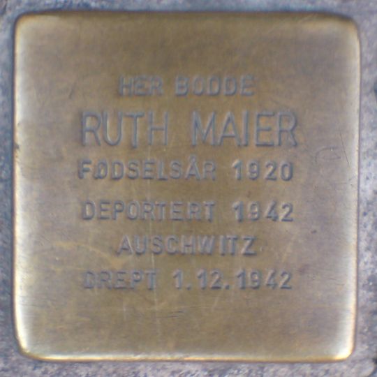 Stolperstein à la mémoire de Ruth Maier