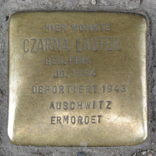 Stolperstein en memoria de Czarna Laufer