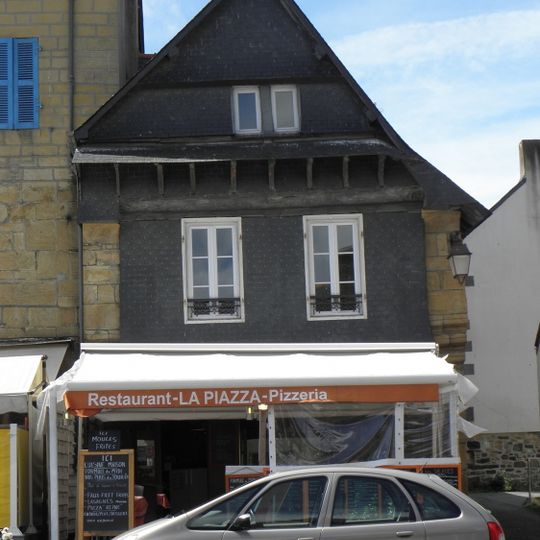 Maison, 1 place des Fusillés-et-Résistants