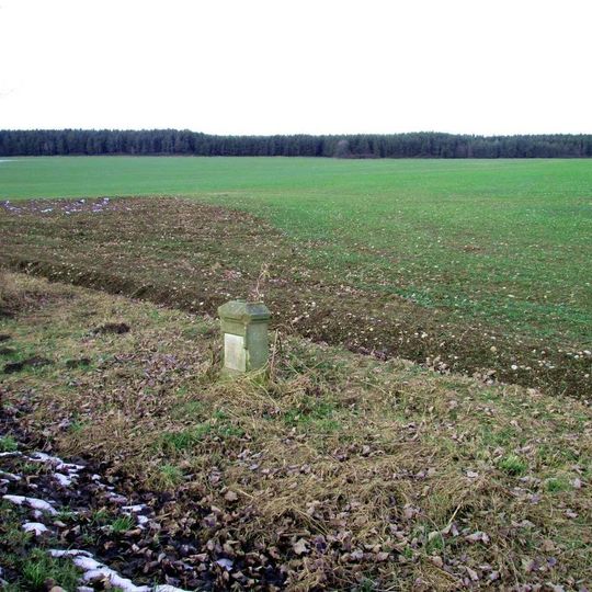 Kříž západně od Lednice