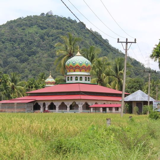 Al-Ihsan Limo Koto Mosque
