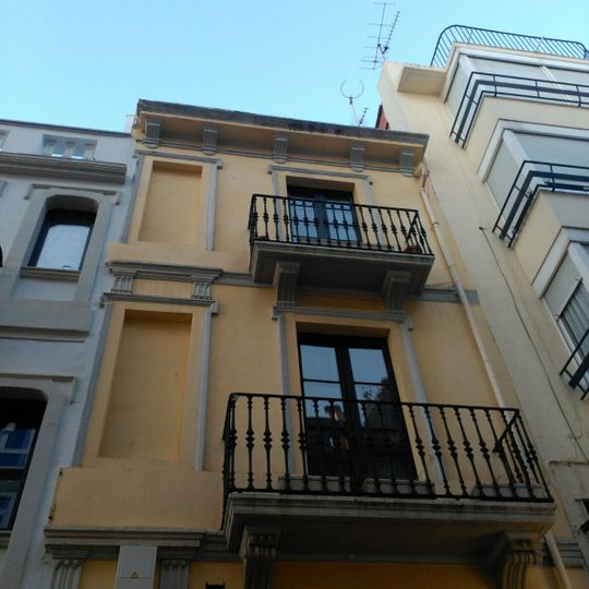 House in carrer Pi i Sunyer, 5