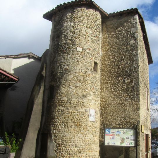 Tour carrée de Montluel