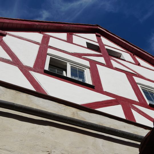 Bürgerknechtturm, Stadtgraben 1