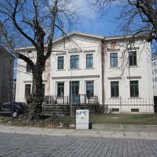 Villa Chopinstraße 11