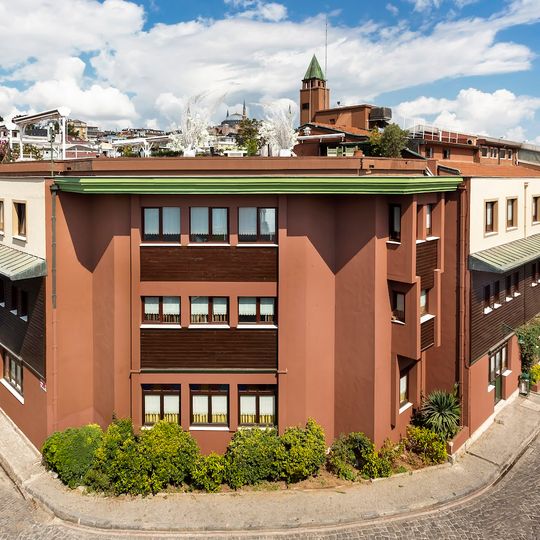 Armada Hotel