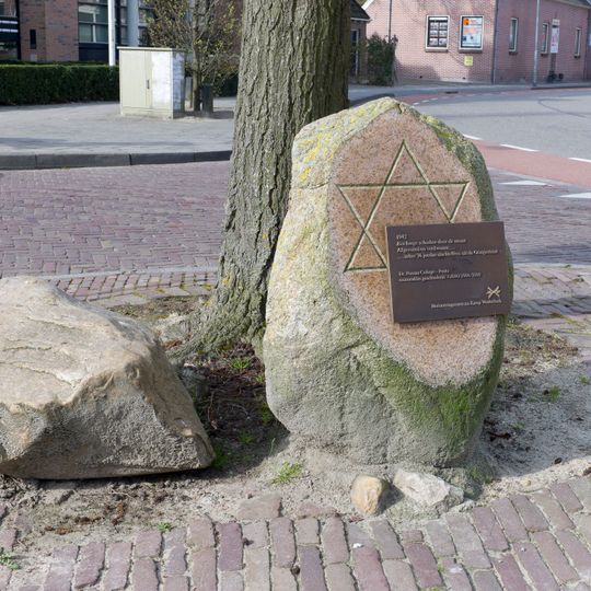 Monument aan de Oranjestraat
