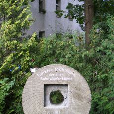 Mühlsteine der Rahnsdorfer Mühle