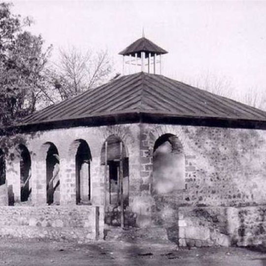 Mamar Mosque