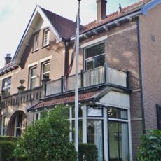 Nassaulaan 28-30 (Baarn)