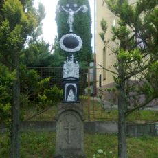 Wayside cross