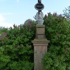 Kříž na východním okraji Rouchovan