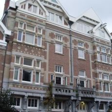 Herenhuis van het complex Teniersstraat 6 / Johannes Vermeerstraat 35-45