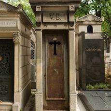 Tombeau de Valbray-Damour