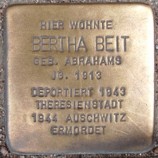 Stolperstein dedicated to Bertha Beit