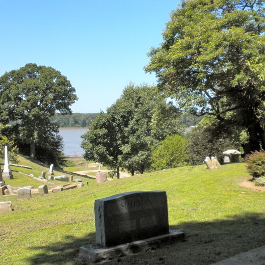 Woodland Cemetery