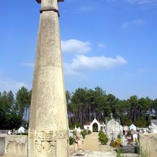 Monument aux morts d'Onesse-et-Laharie