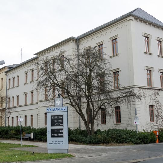 Sachgesamtheit Westsächsische Hochschule Zwickau, Gebäudekomplex verschiedener Schulgebäude, Hochschulgebäude, dem ehemaligen Rektoratsgebäude der Lateinschule sowie der Kapelle des ehemaligen Grünhainer Klosters und der heutigen Aula der Hochs
