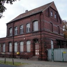 Ernst-Thälmann-Straße 4