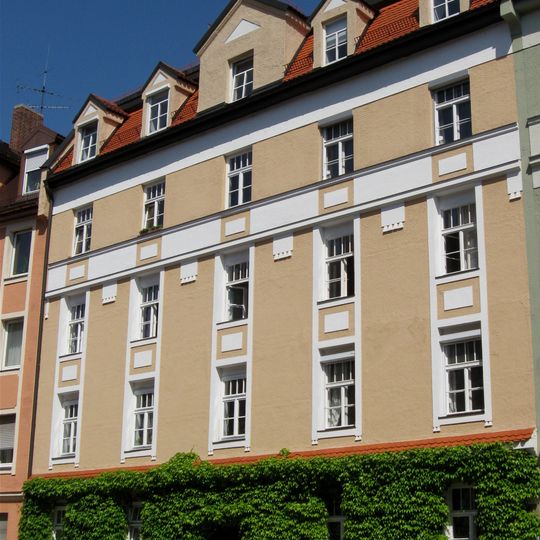 Mietshaus