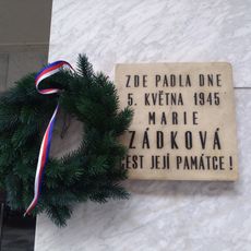 Pamětní deska Marii Zádkové ve Štěpánské ulici v Praze