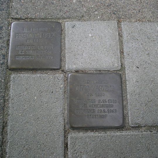 Stolperstein en memoria de Otto Martens