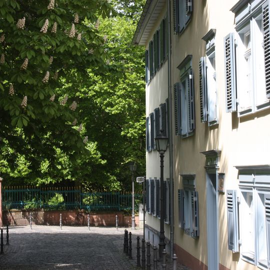 Wohnhaus und Scheune