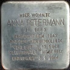 Stolperstein en memoria de Anna Petermann