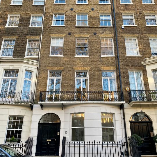 35, Montagu Square W1