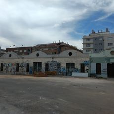 Fábrica de Muebles en la Calle Muelle de la Estación