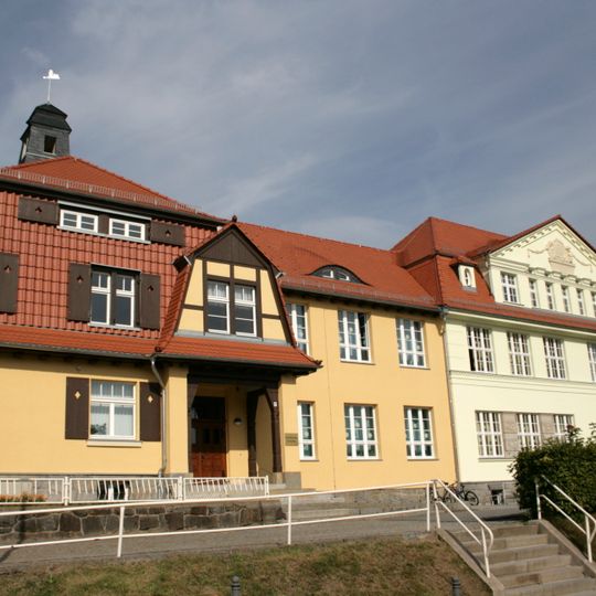 Kirschauer Schule, ohne rückwärtige Anbauten nach 1945 Zittauer Straße 6