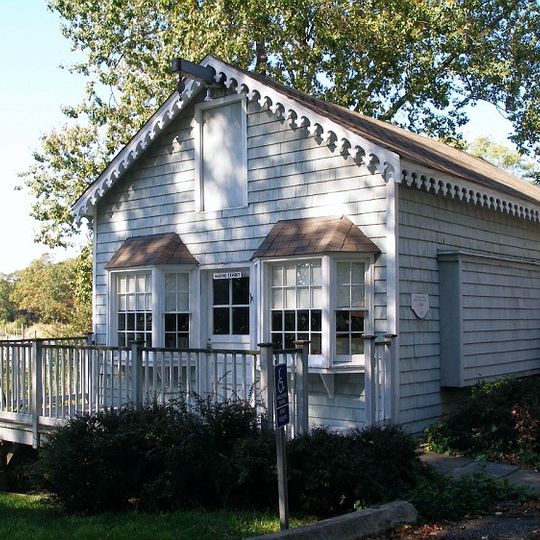 Five Mile River Landing Historic District