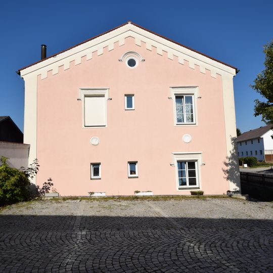 Pfarrhof Kirchheim im Innkreis