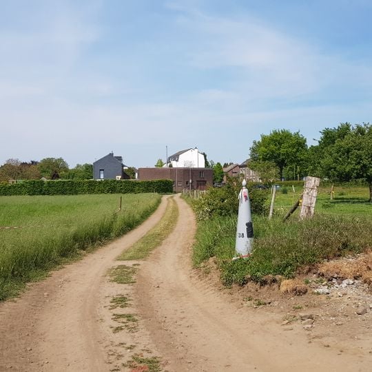 Belgium-Netherlands boundary stone no. 38