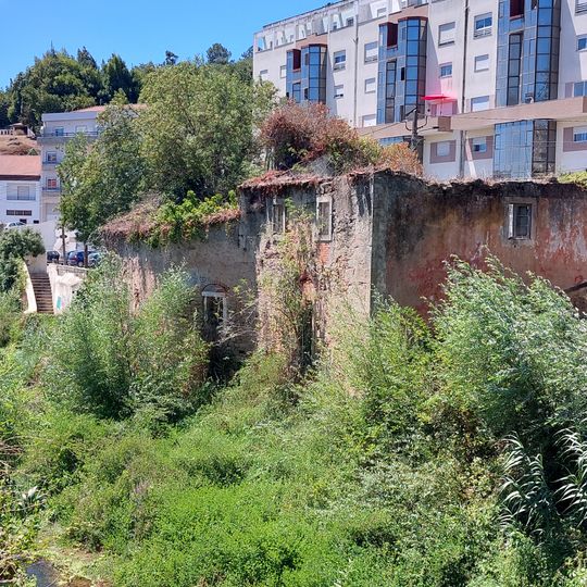 Azenha junto à Cerâmica Rosa