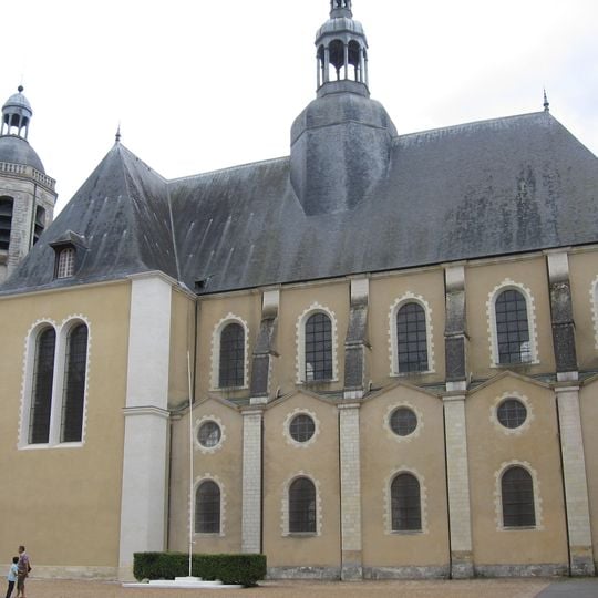 Église Saint-Louis de La Flèche