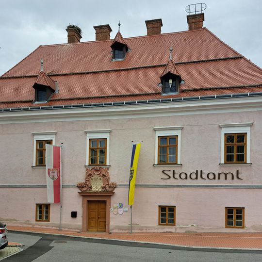 Amtsgebäude, ehem. Hofhaus/heute Rathaus