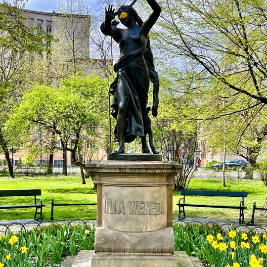 Statua di Lilla Weneda